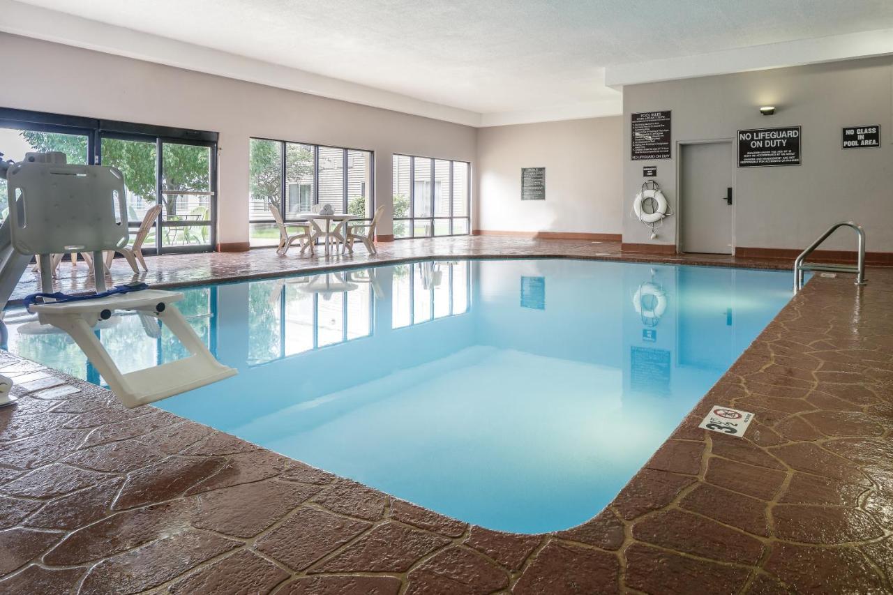 Hotel - Iowa By Ihg Coralville